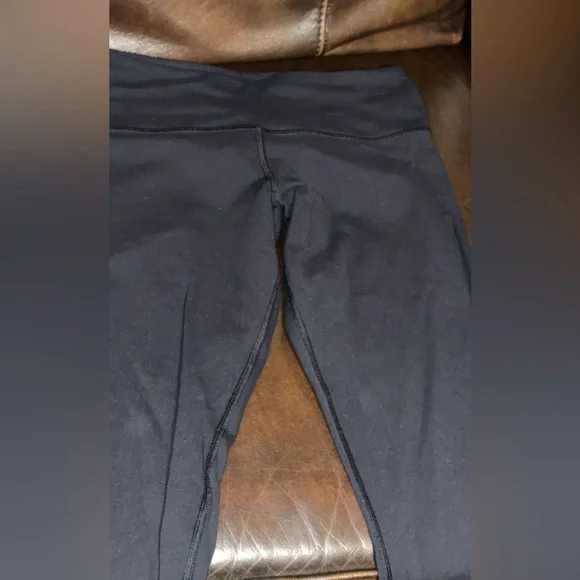 Lululemon black leggings women’s size small - Picture 3 of 7